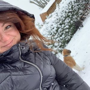 Meet your Posher, Emie